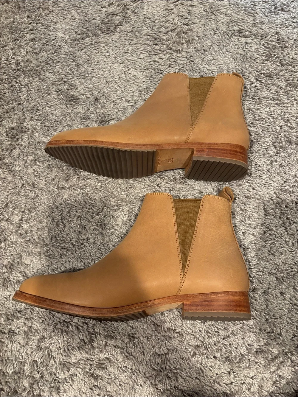 Nisolo Eva Everyday Chelsea Boot